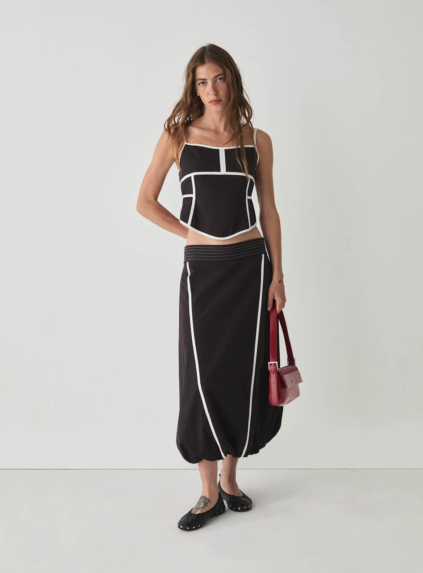 GINGER BLACK PIPING TOP - Image 2