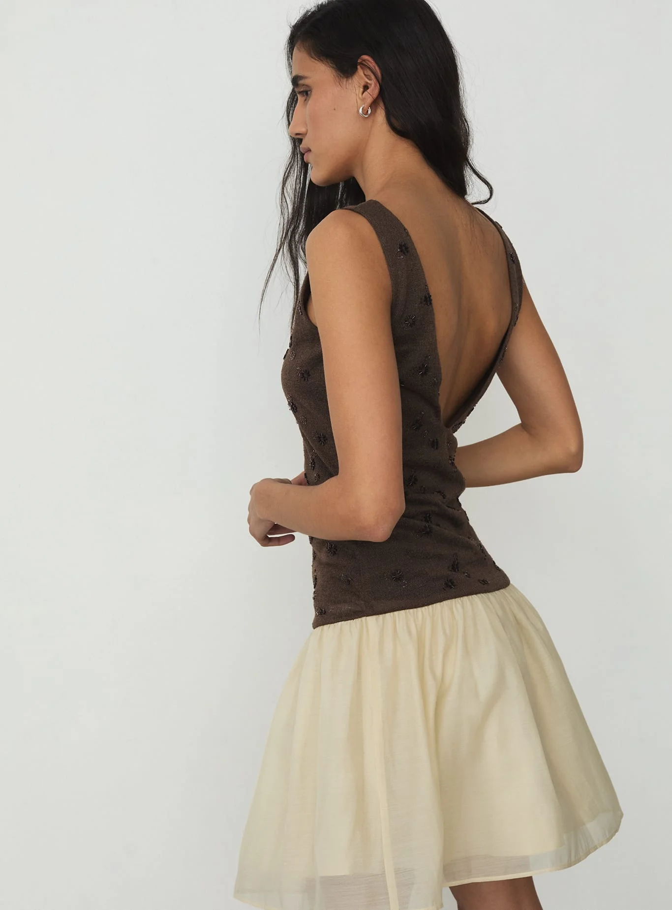 LIORA BROWN SHORT DRESS - Image 5